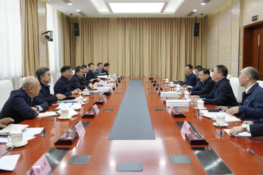 农业农村部与内蒙古自治区党委政府举行工作会谈