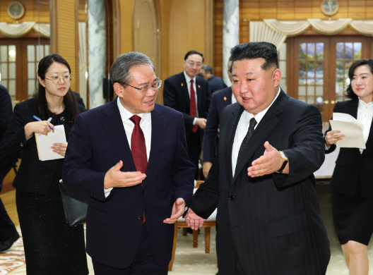 李强会见朝鲜劳动党总书记、国务委员长金正恩 李强会见朝鲜劳动党总书记、国务委员长金正恩